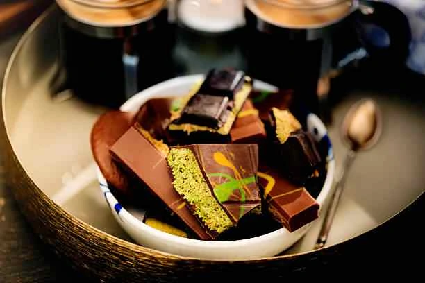 Dubai chocolate assortment with pistachio-filled chocolate pieces